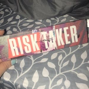 Brand new Mac risk taker pallet
